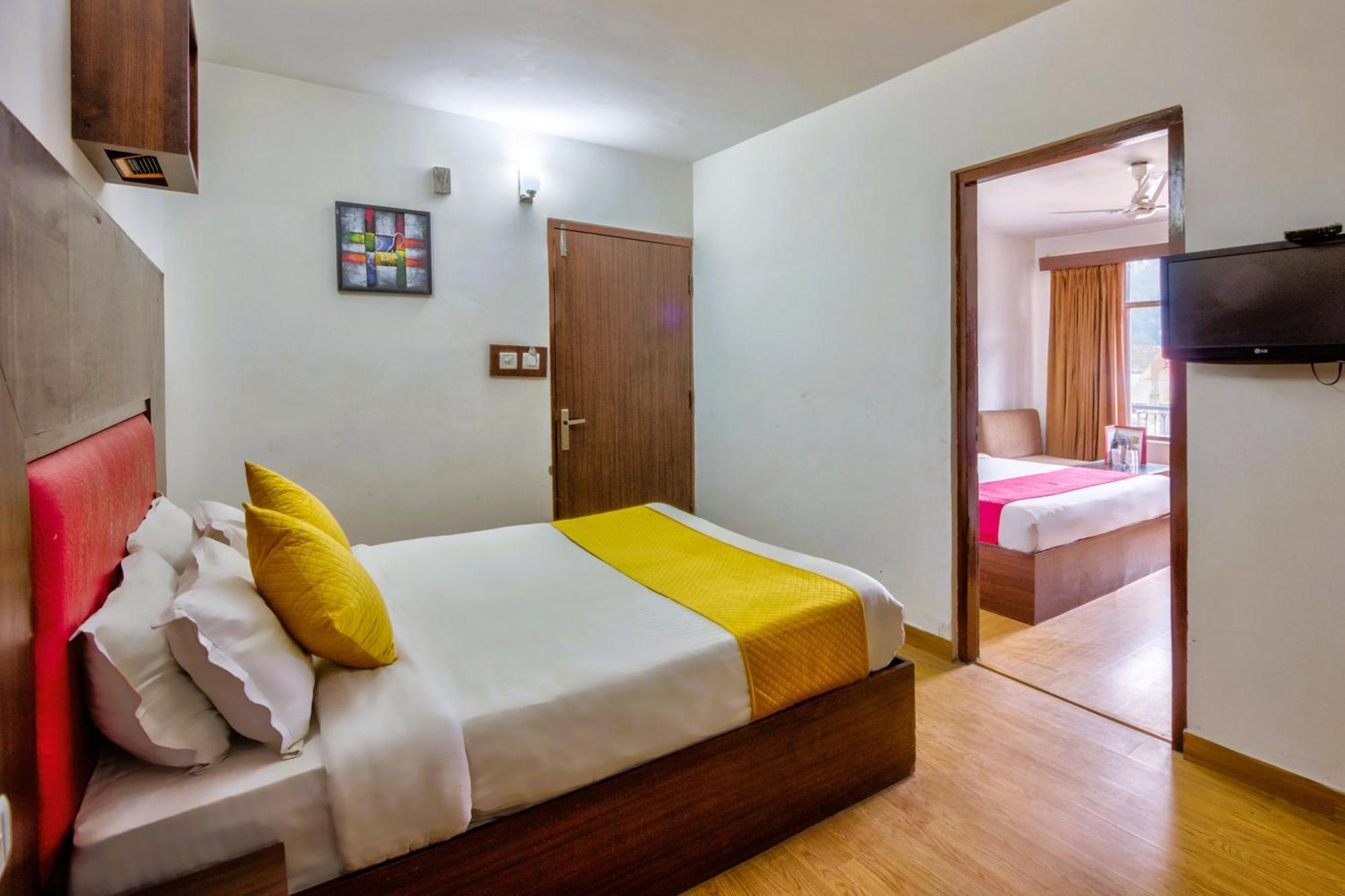Hotel Greenfields Manali  Exterior photo