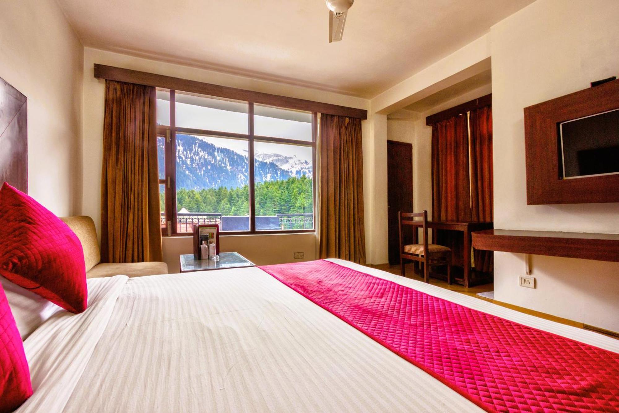 Hotel Greenfields Manali  Exterior photo