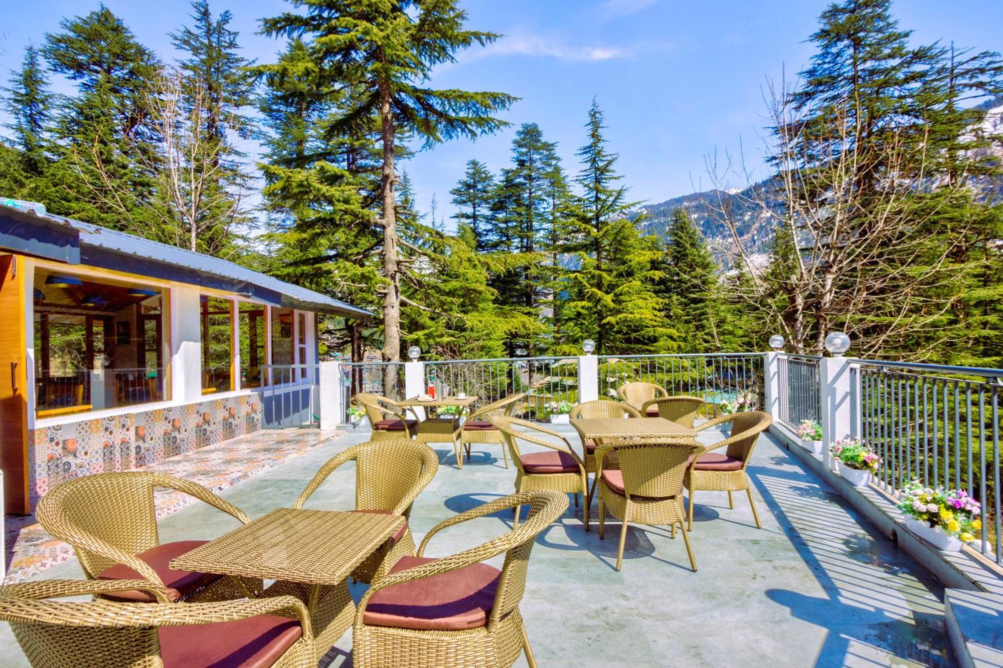 Hotel Greenfields Manali  Exterior photo