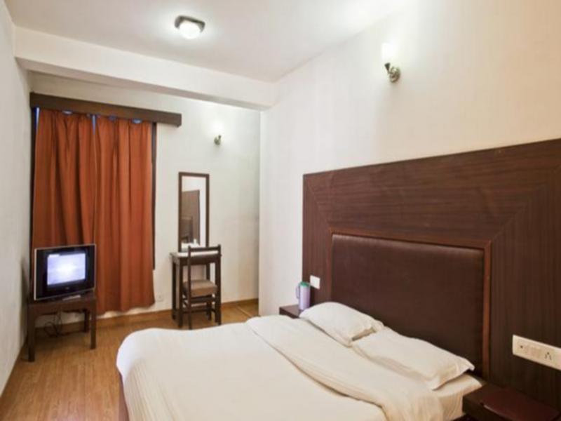 Hotel Greenfields Manali  Exterior photo